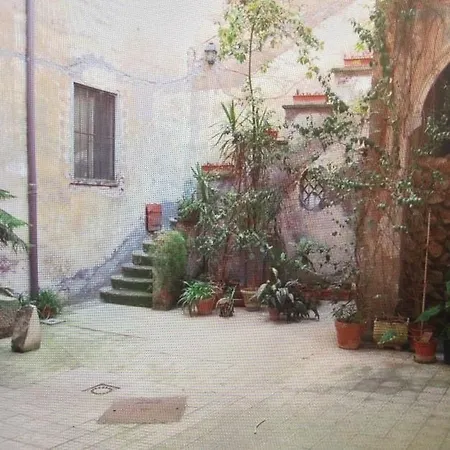 Vantaggio's Treasure * Roma